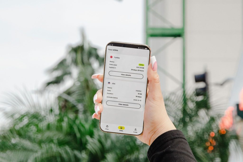 Travel eSIM vs international roaming